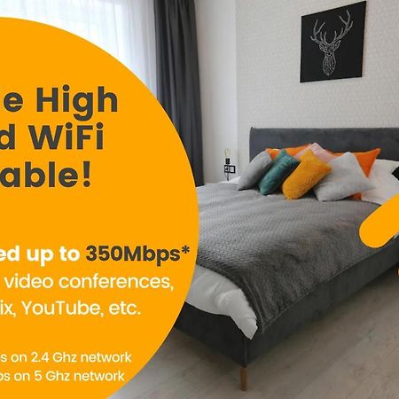 Comfy 2 Room Apartment - Free Parking - 350Mbps Wifi - Netflix Kaunas Ngoại thất bức ảnh
