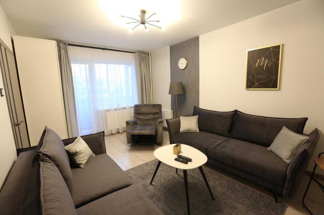 Comfy 2 Room Apartment - Free Parking - 350Mbps Wifi - Netflix Kaunas Ngoại thất bức ảnh