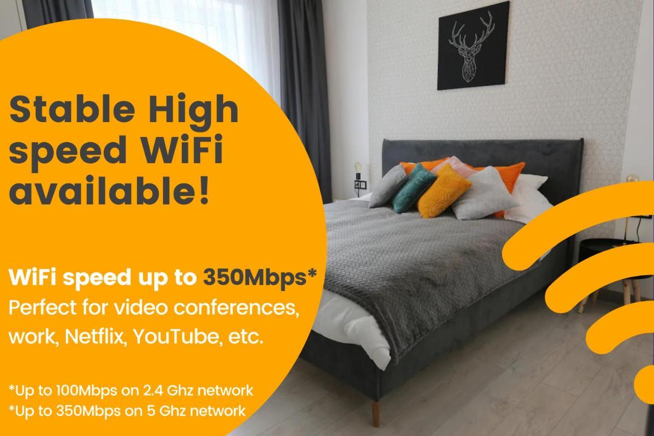 Comfy 2 Room Apartment - Free Parking - 350Mbps Wifi - Netflix Kaunas Ngoại thất bức ảnh